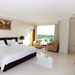 Horison Plaza Tegal
